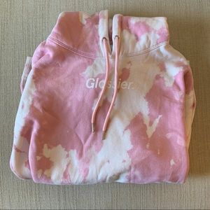 << glossier hoodie medium >>